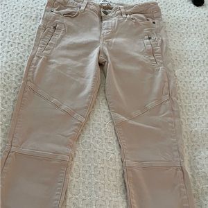 🍁🍂 SALE 👏 PAIGE Cassidy Zip Jeans 🥰 Unique & perfect for fall !!! 🎃